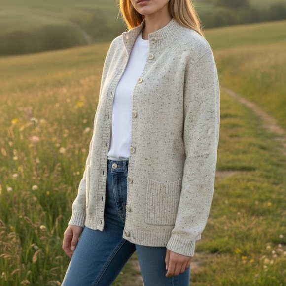 Orvis Sweaters - Orvis 100% Cashmere Donegal Heather Cream Gray Cardigan Button Sweater Speckled